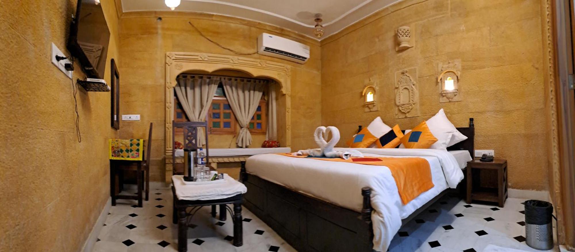 Golden Marigold Hotel Jaisalmer Extérieur photo